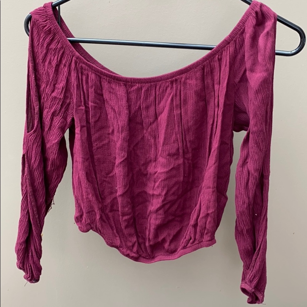 Off the shoulder long sleeve crop top
